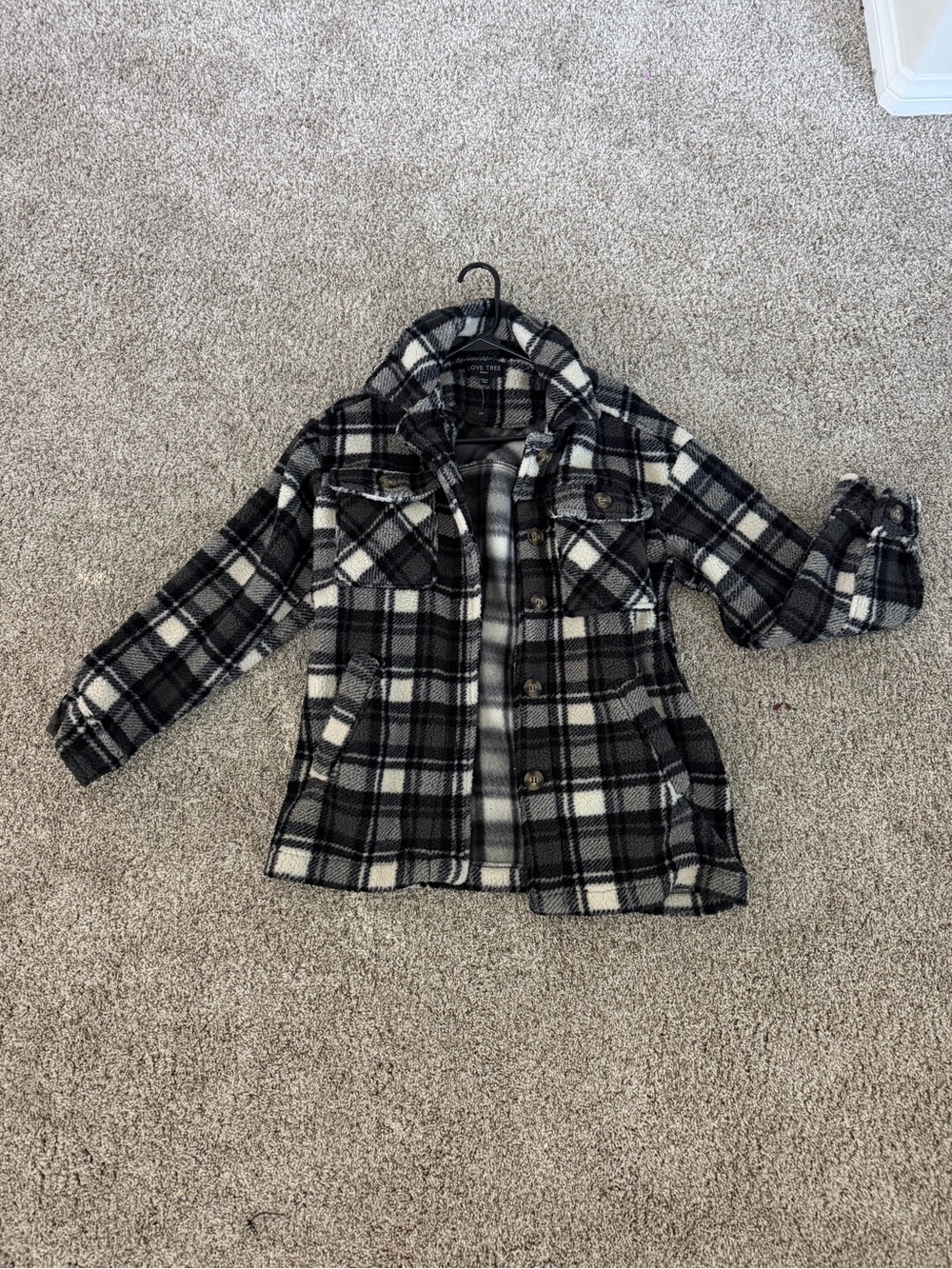 Love Tree Black & White Plaid Button-Up Jacket